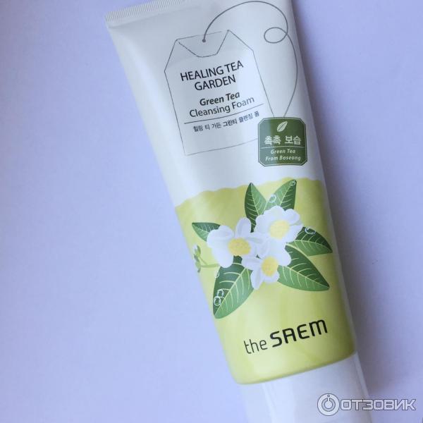 Пенка для умывания The Saem Healing tea garden Green tea cleansing foam фото