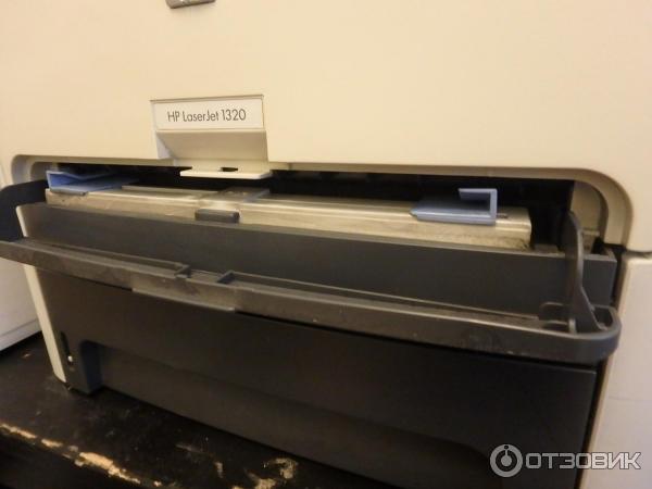 Лазерный принтер HP LaserJet 1320 фото