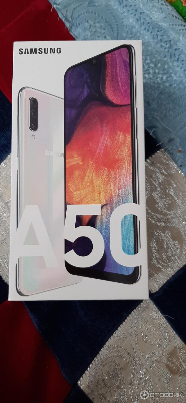 Смартфон Samsung A50