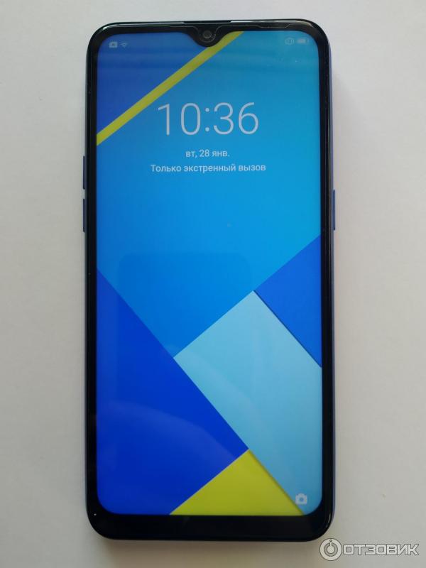 Смартфон Realme C2, фото