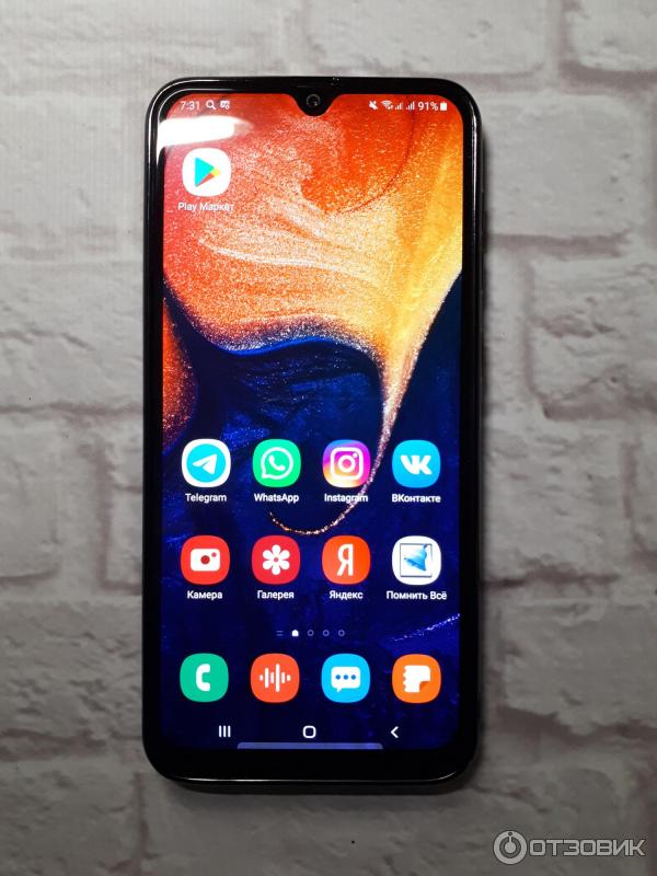 Смартфон Samsung Galaxy A50 фото