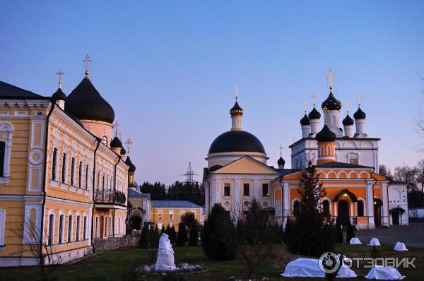 Мужской монастырь Вознесенская Давидова пустынь (Россия, Чехов) фото