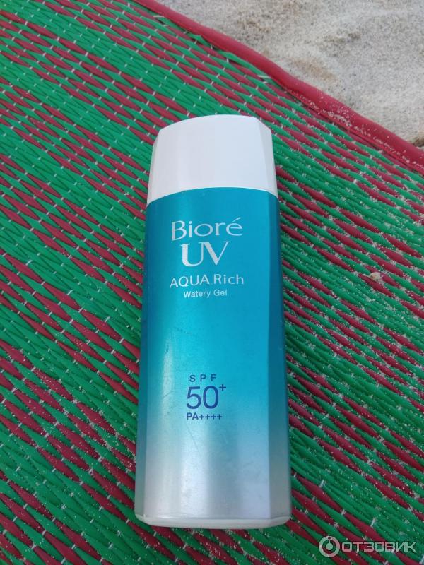 Флюид biore uv aqua rich