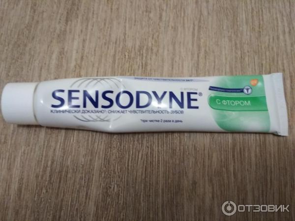 Зубная паста для чувствительных зубов Sensodyne c фтором фото