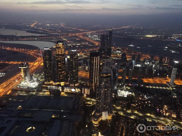 Небоскреб Burj Khalifa (ОАЭ, Дубай) фото