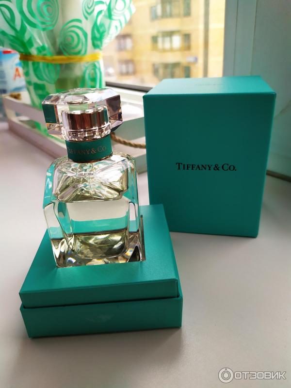 Парфюмированная вода Tiffany & Co фото