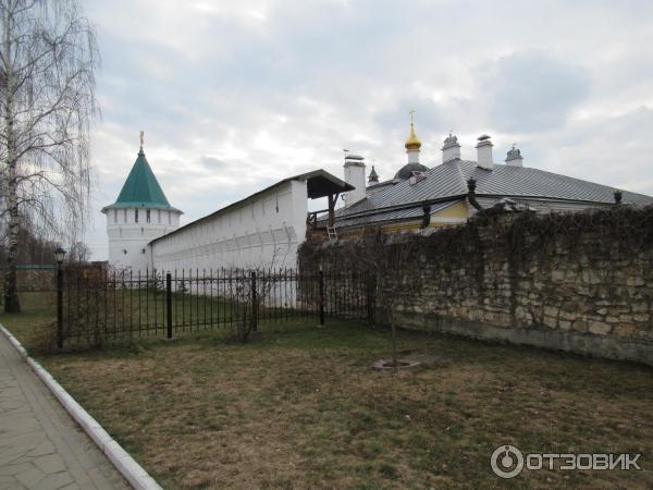 Мужской Высоцкий монастырь (Россия, Серпухов) фото