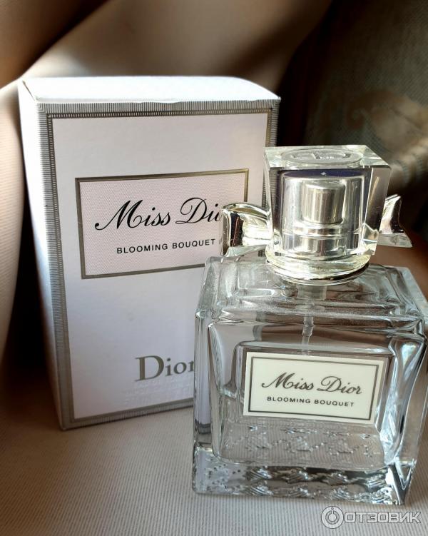 Miss dior чем пахнет. Miss Dior Blooming Bouquet 30ml. Miss Dior Blooming Bouquet 100 ml. Miss Dior Blooming Bouquet (2023) Dior. Miss Dior Blooming Bouquet флакон.