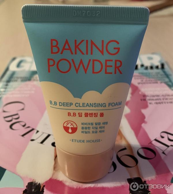 Etude House Baking Powder B.B Deep Cleansing Foam