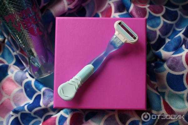 Бритвенный станок Gillette Venus фото