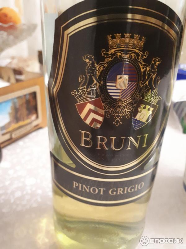 Вино белое сухое Bruni Pinot Grigio фото