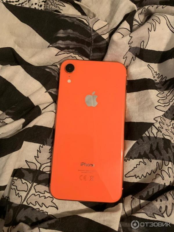 Смартфон Apple iPhone XR фото