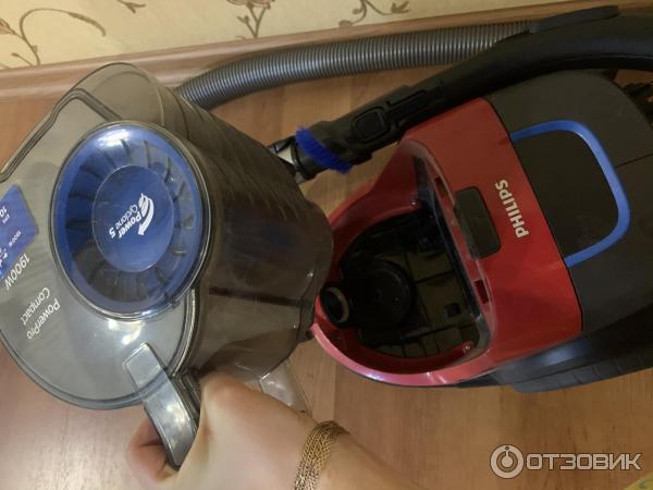 Пылесос Philips PowerPro Compact 1900W фото