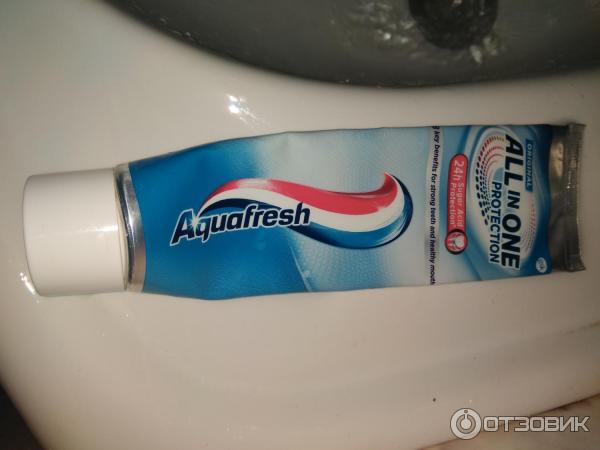 Зубная паста Aquafresh Fresh & Minty Family Protection фото