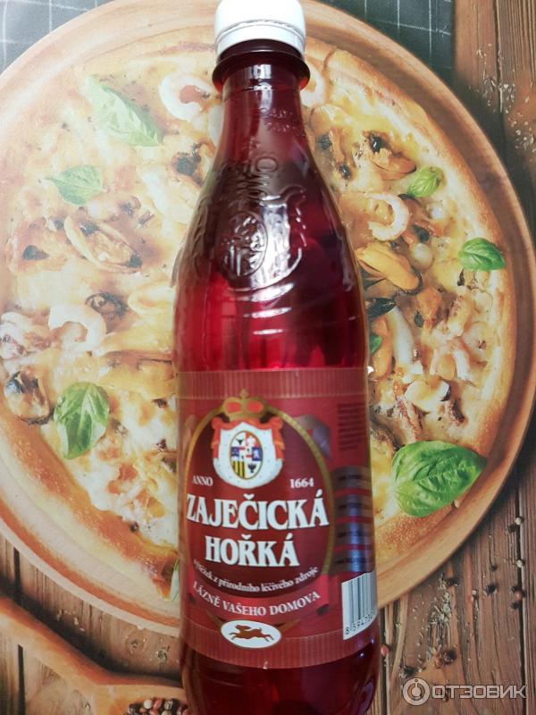 Вода лечебная zajecicka horka. Минеральная вода богемия. вода бохемия. bohemia mineral waters.