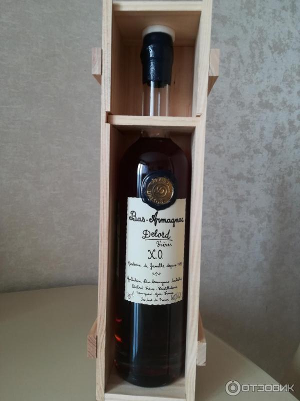 Делор фрер v s. Арманьяк XO Делор Armagnac Delord XO. Арманьяк Delord freres XO 0.7 Л. Бас Арманьяк Делор Хо 0.7. Арманьяк Делор Хо в деревянной коробке.