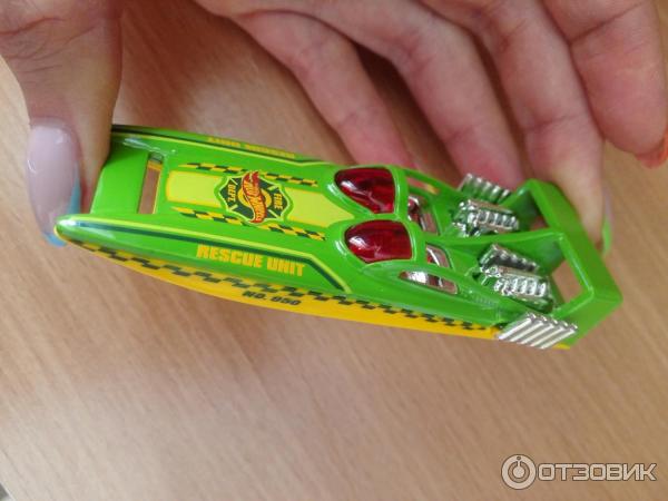 Катер Hot Wheels