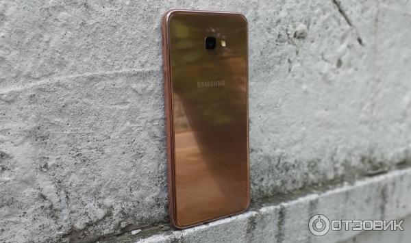 Смартфон Samsung j4+ (2018) фото