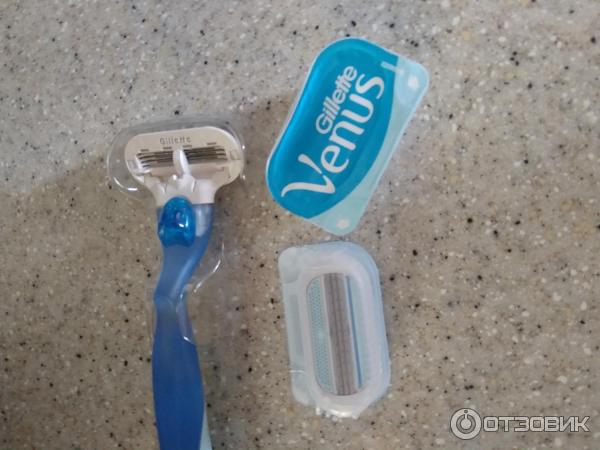 Бритвенный станок Gillette Venus фото