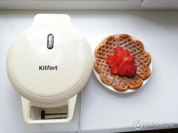 Электровафельница Kitfort KT-1624