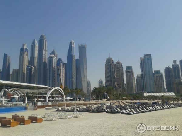 Пляж Dubai Marina beach (ОАЭ, Дубай) фото