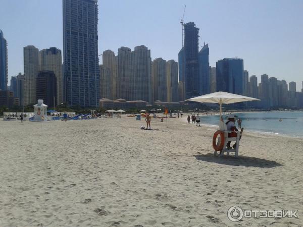 Пляж Dubai Marina beach (ОАЭ, Дубай) фото