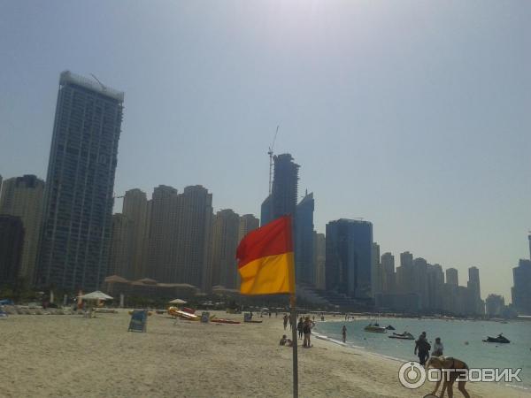 Пляж Dubai Marina beach (ОАЭ, Дубай) фото