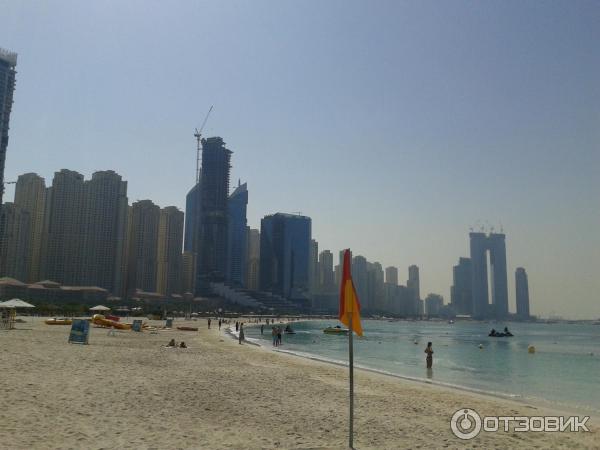 Пляж Dubai Marina beach (ОАЭ, Дубай) фото