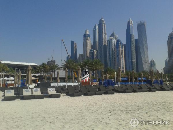 Пляж Dubai Marina beach (ОАЭ, Дубай) фото