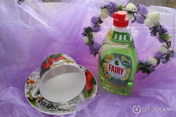 Средство для мытья посуды Fairy Pure&clean фото