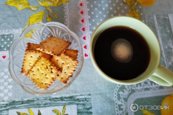 Крекер соленый ВкусВилл с томатом и пряностями фото