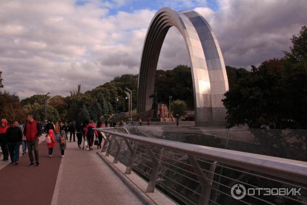 Историческое кольцо Киева (Украина, Киев) фото