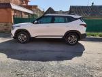 Автомобиль Kia Seltos кроссовер фото