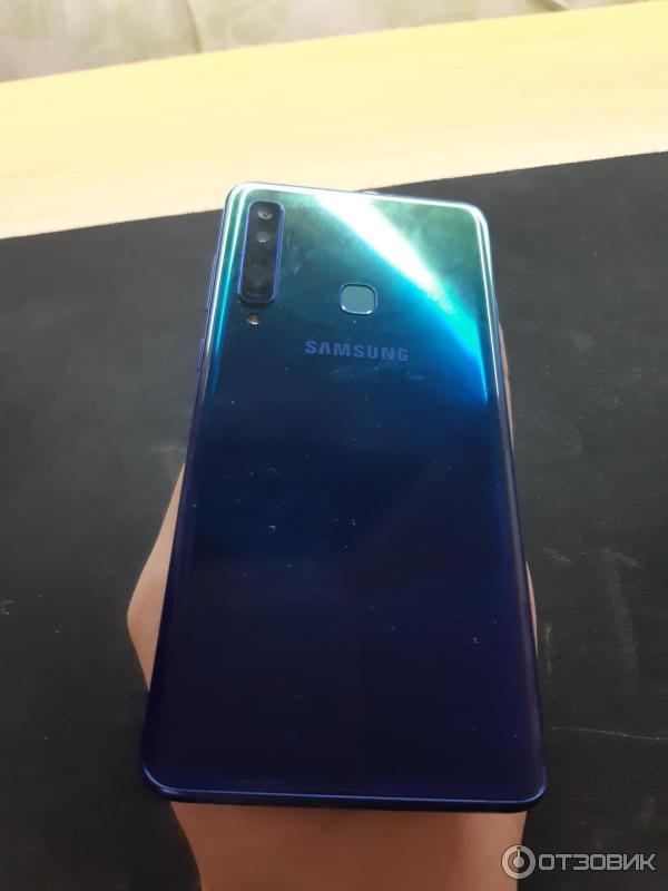 Смартфон Samsung Galaxy A9 (2018) фото