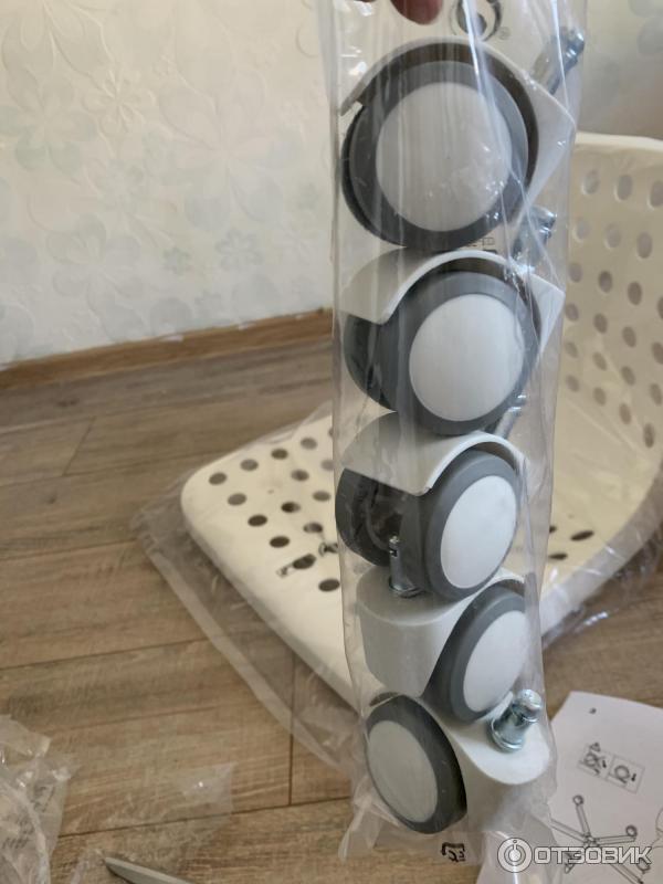 Отзыв о Рабочий стул Ikea "СКОЛБЕРГ / СПОРРЕН" | Стул с дырочками не во ...