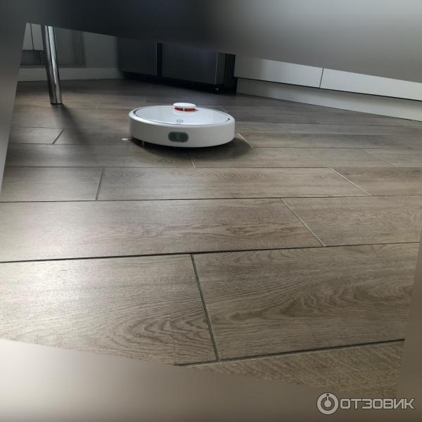 Робот пылесос Xiaomi Mi Robot Vacuum Cleaner фото