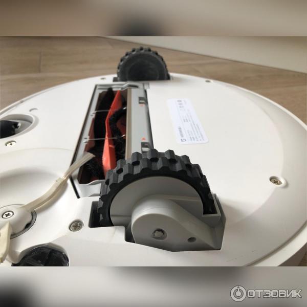 Робот пылесос Xiaomi Mi Robot Vacuum Cleaner фото