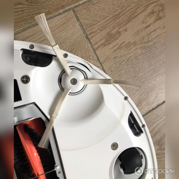 Робот пылесос Xiaomi Mi Robot Vacuum Cleaner фото