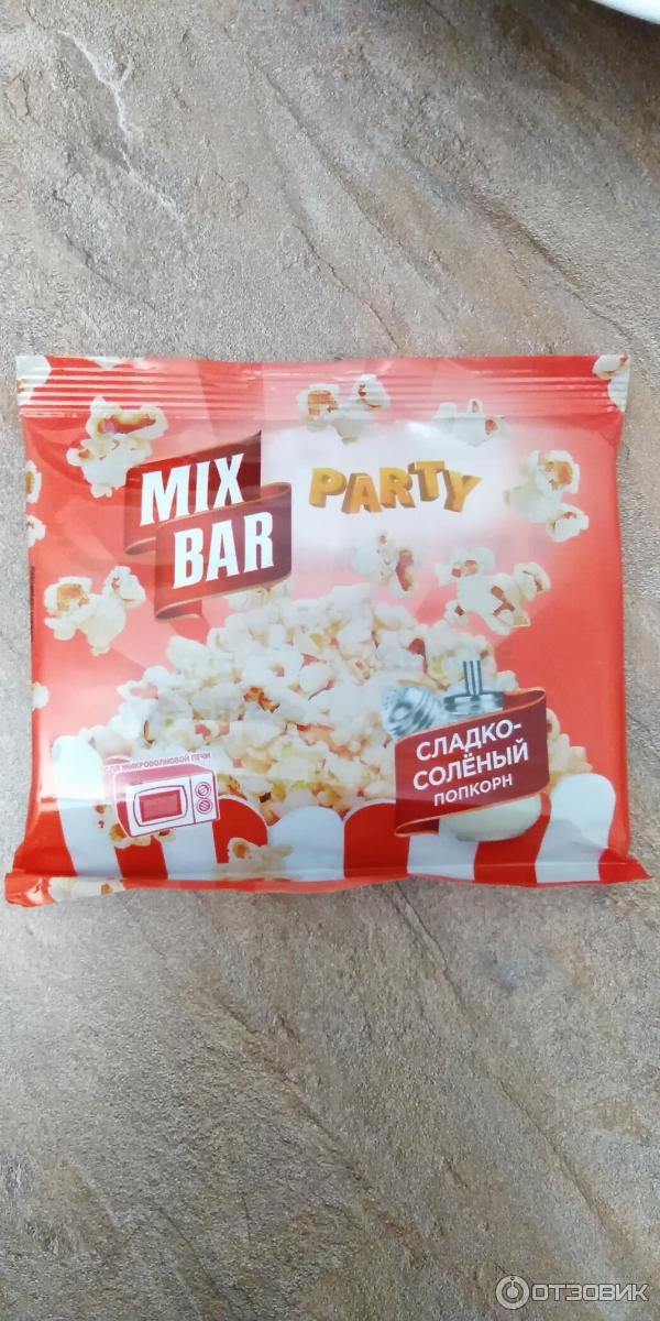 Mix popcorn