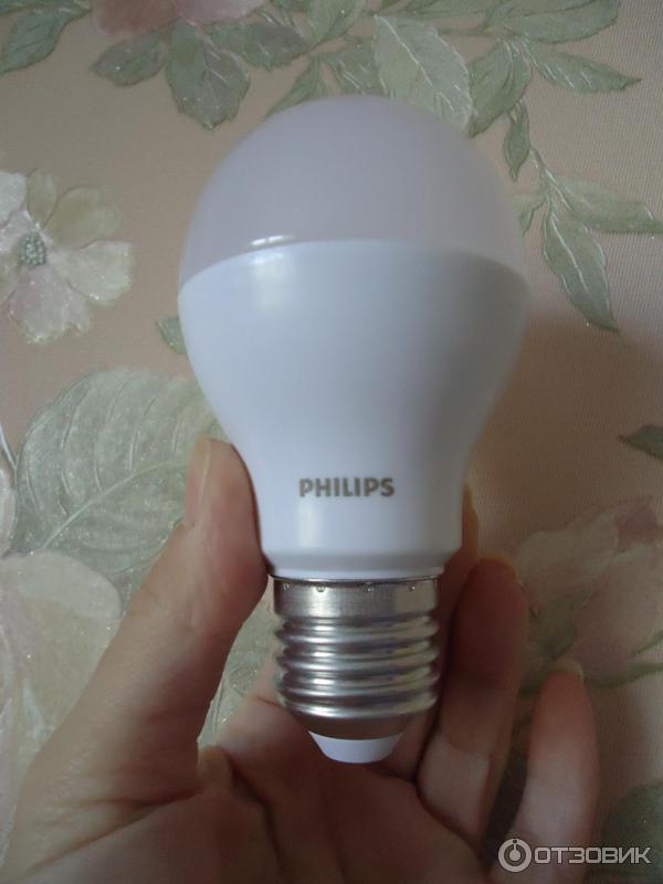 Лампочка LED Philips 12 Вт фото