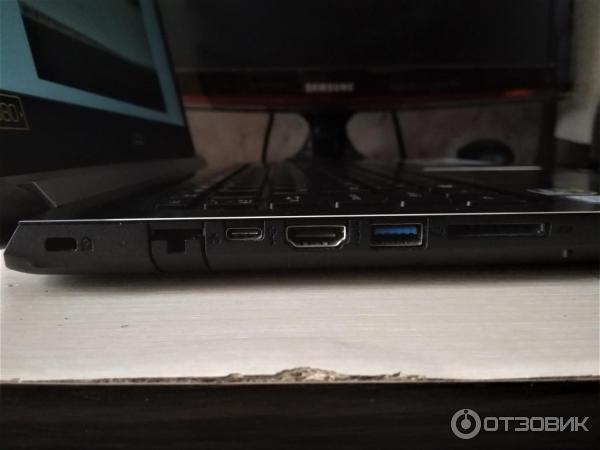 Ноутбук Acer ASPIRE 7 A715-72G фото