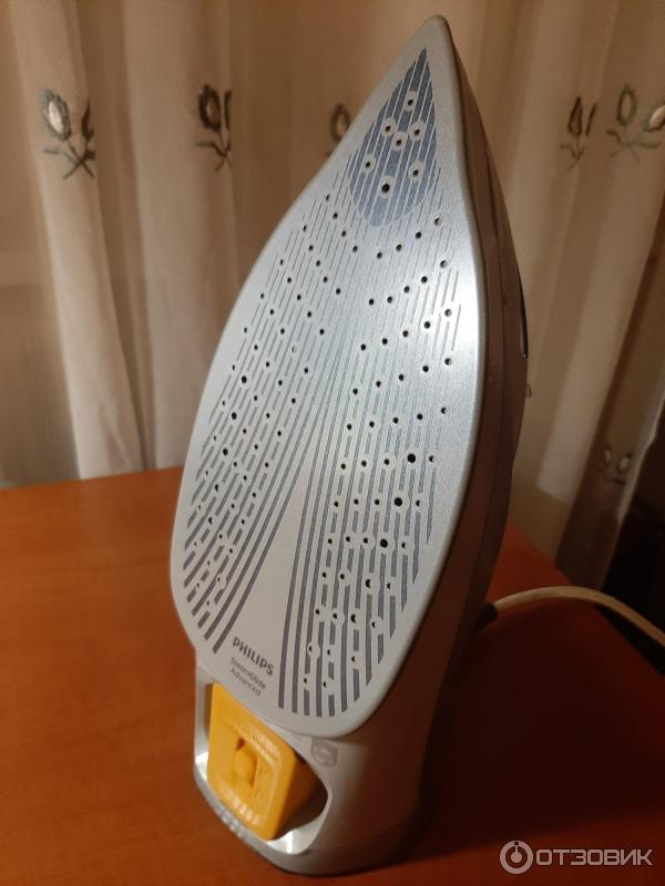 Отзыв о Утюг Philips NL9206AD-4 Хороший аппарат за небольшие деньги.