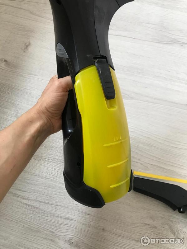 Стеклоочиститель Karcher WV2 Premium фото