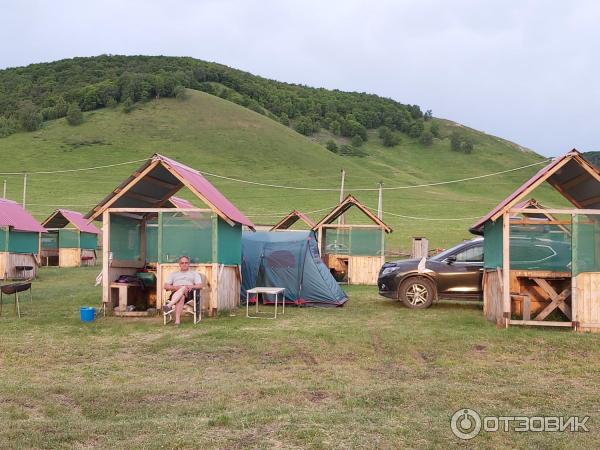 Нугушское водохранилище с палатками