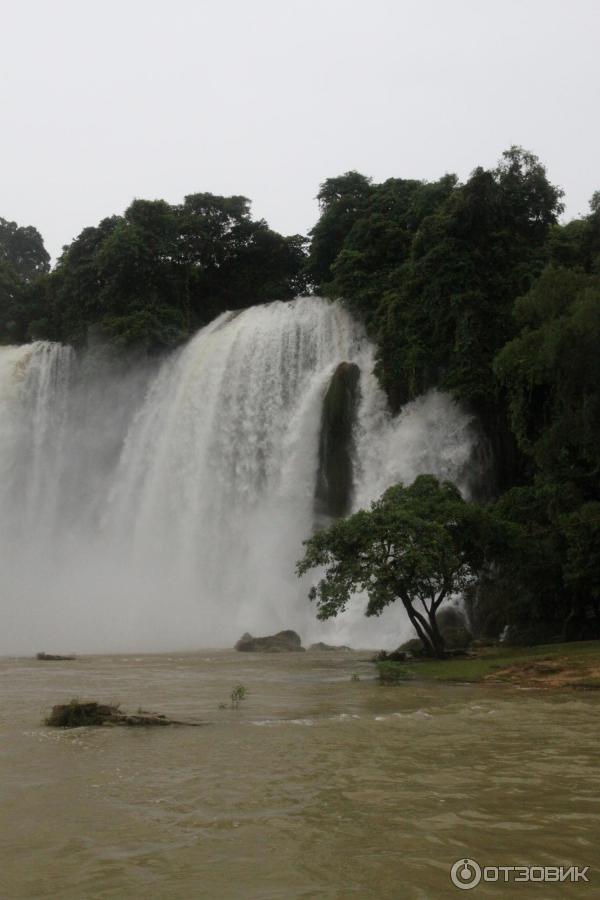 Водопад Ban Gioc (Вьетнам, Као Банг) фото