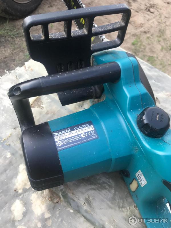 Электропила Makita UC4020A