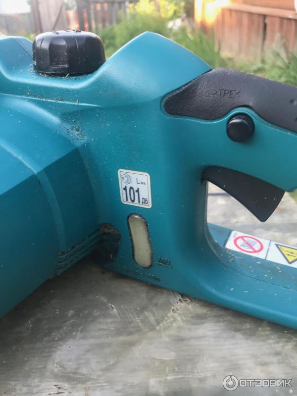 Электропила Makita UC4020A