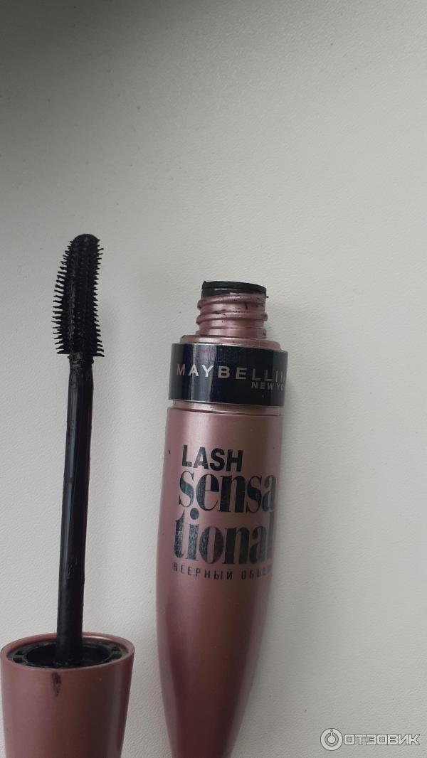 Тушь для ресниц Maybelline Веерный объем Lash Sensational Intense Black фото