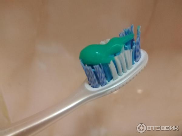 Зубная паста Colgate Total 12 Professional Clean фото