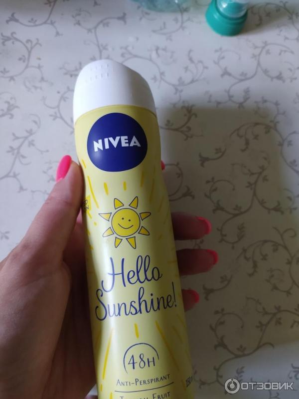 Дезодорант-спрей Nivea для женщин фото